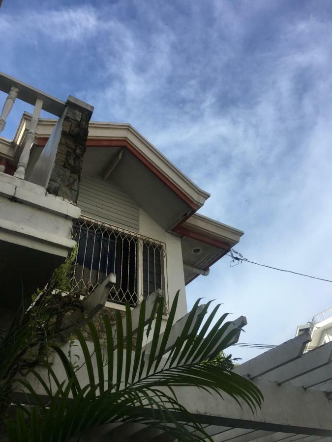 Joyful Island Hostel ماكتان المظهر الخارجي الصورة